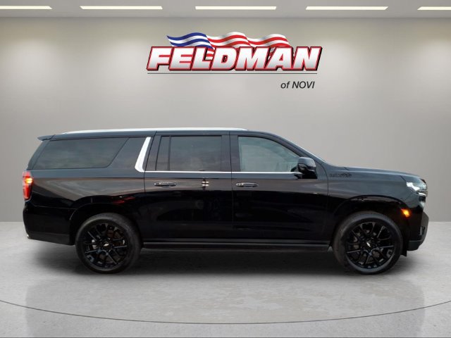 Used 2023 Chevrolet Suburban High Country w/ Premium Package AWD/4WD image 6