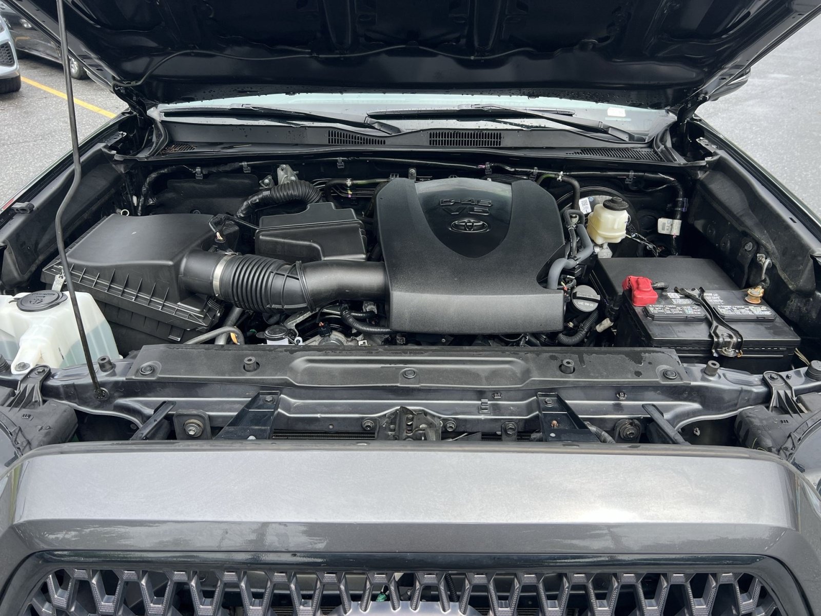 Used 2022 Toyota Tacoma Limited w/ Nightshade Package AWD/4WD image 28