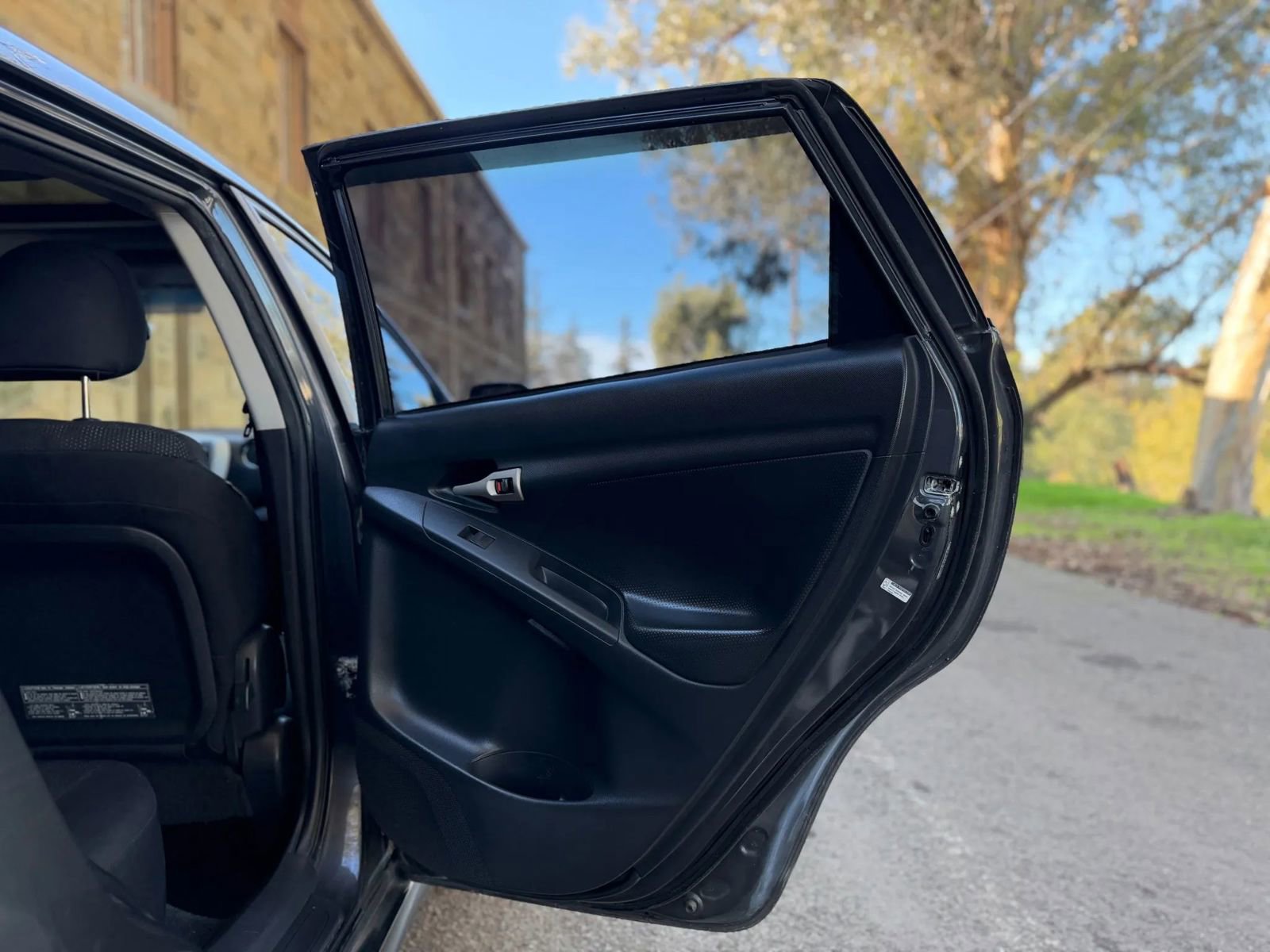 Used 2009 Toyota Matrix S image 17