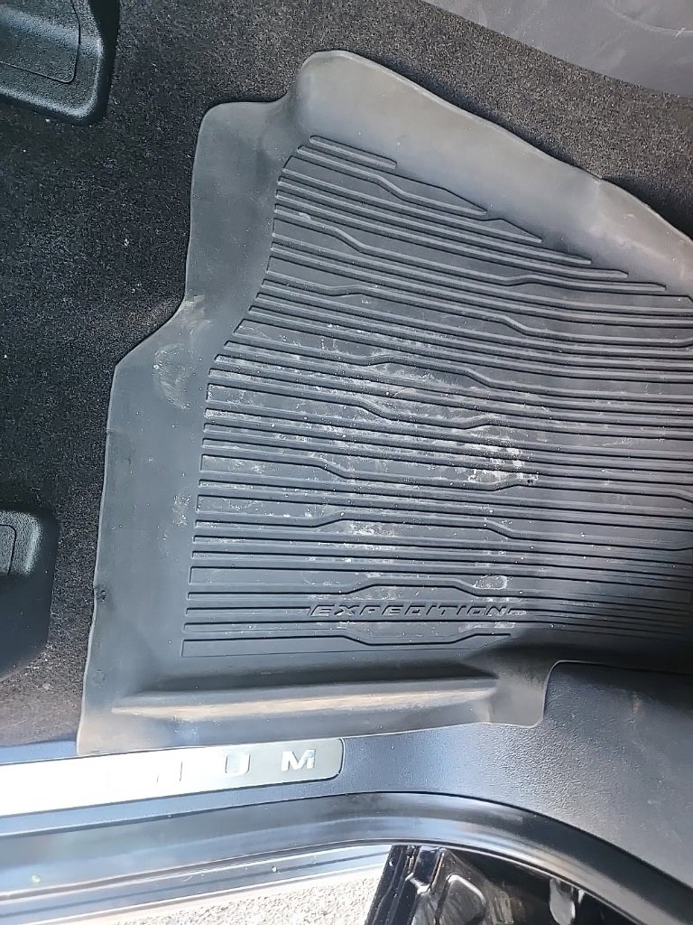 Used 2022 Ford Expedition Max Platinum image 35