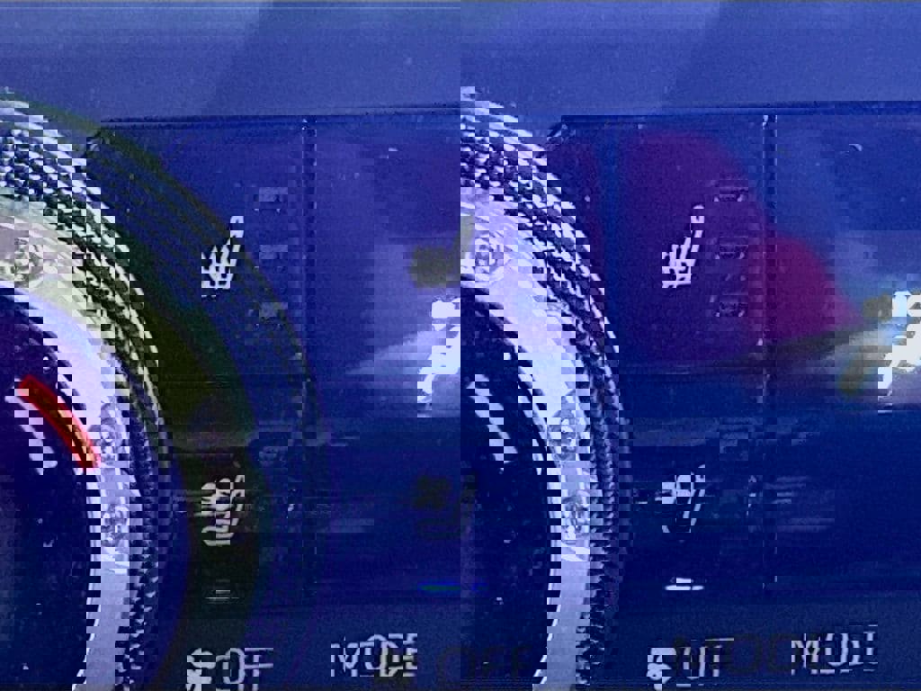 New 2026 Toyota Tacoma Limited image 17