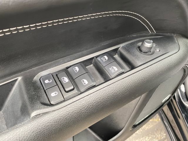 Used 2022 Jeep Compass High Altitude AWD/4WD image 19