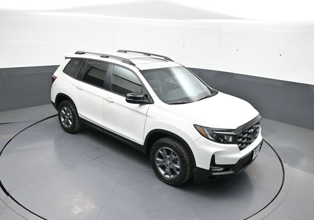 Certified 2024 Honda Passport TrailSport image 37