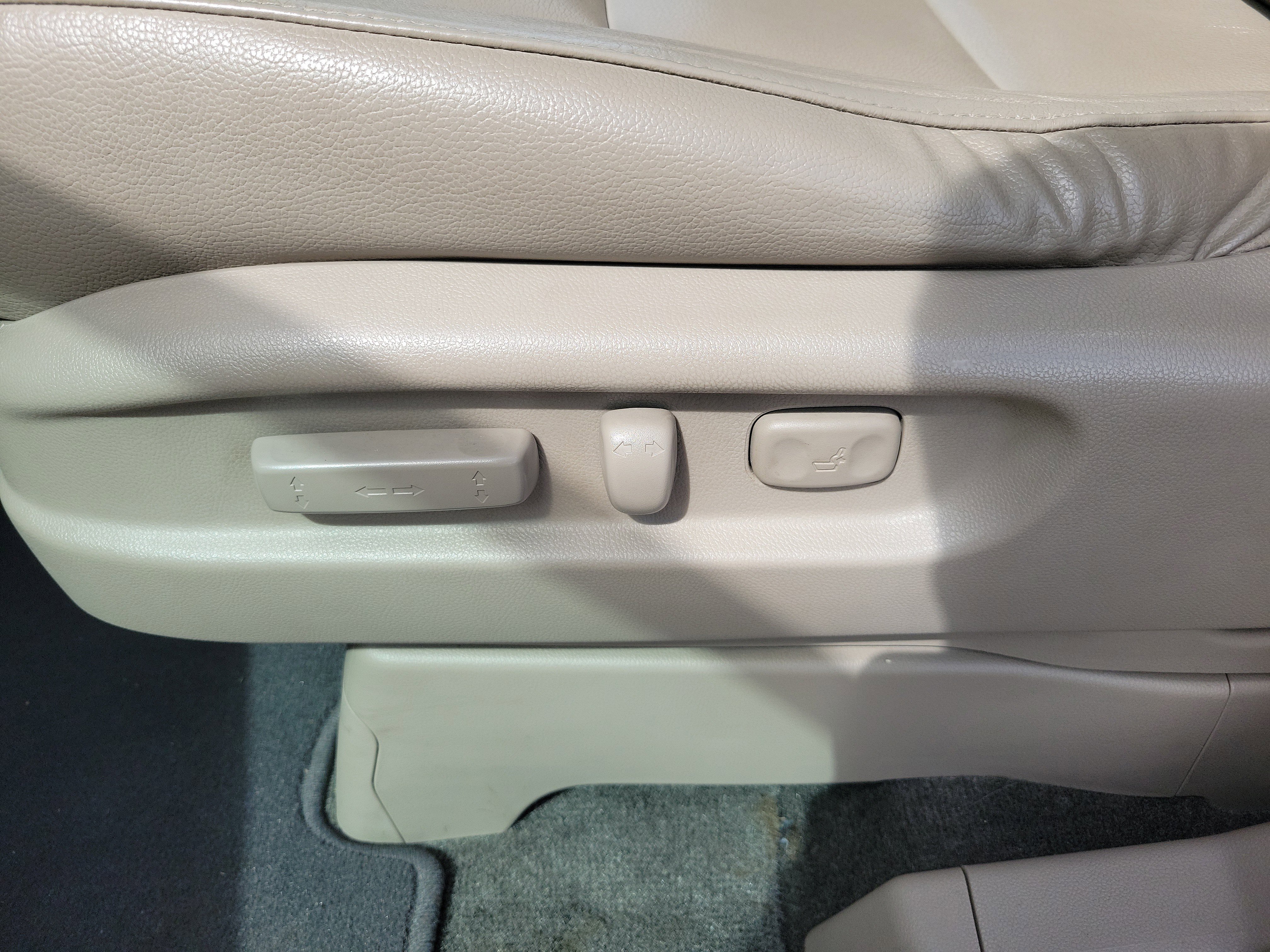 Used 2016 Honda Odyssey EX-L image 29