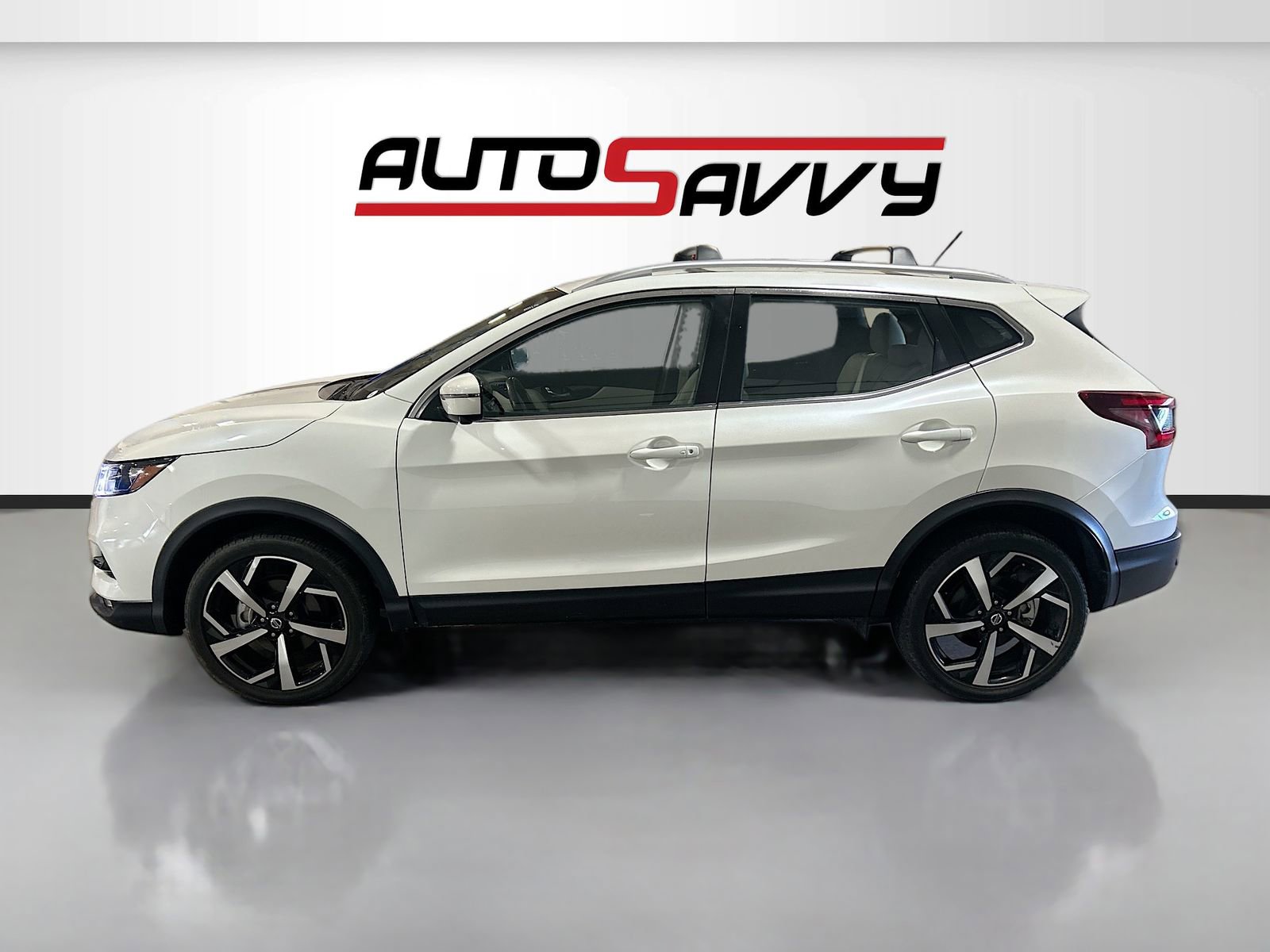 Used 2022 Nissan Rogue Sport SL image 4