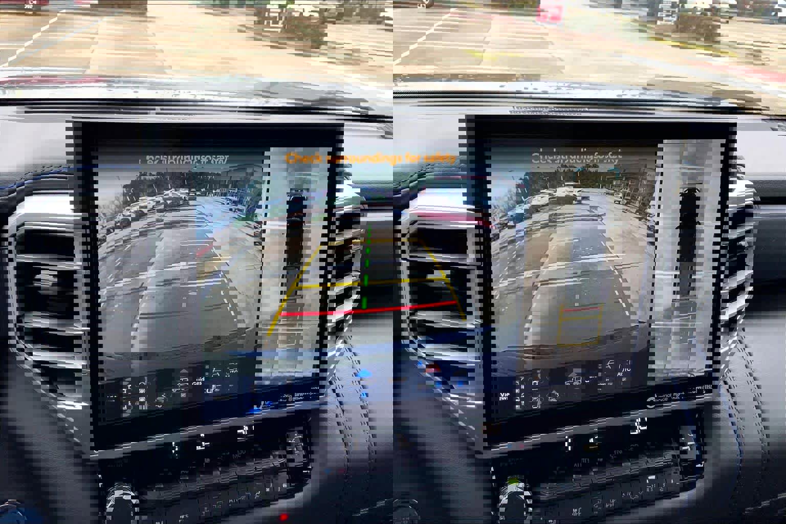 Used 2024 Toyota Tundra Platinum image 29