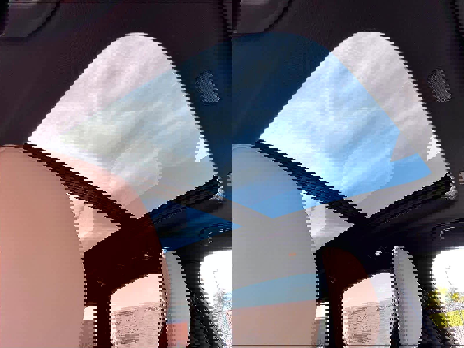 New 2026 Volvo XC60 T8 Plus w/ Protection Package Premier image 29