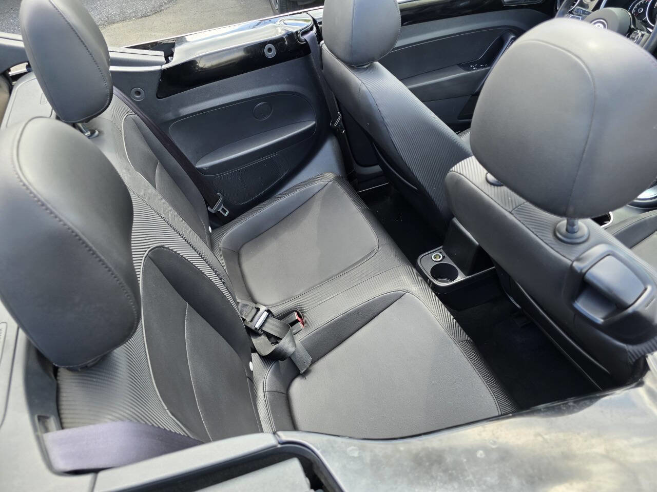 Used 2014 Volkswagen Beetle 2.5 image 27