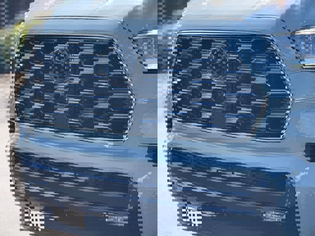 Used 2026 Toyota Sequoia Platinum image 7