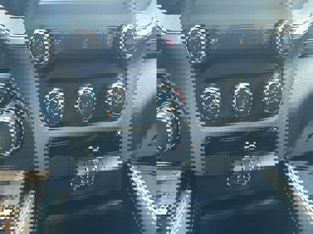 Used 2022 RAM 1500 Big Horn image 23