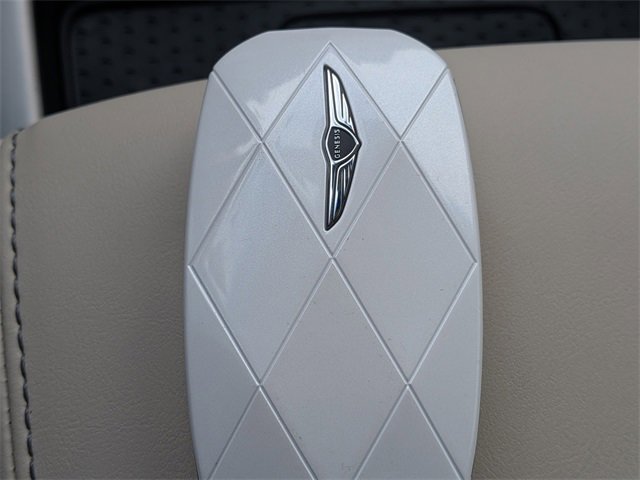 Used 2026 Genesis GV70 2.5T Select image 31