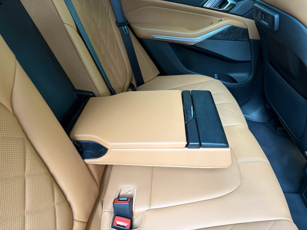 Used 2023 BMW X5 sDrive40i w/ M Sport Package RWD image 36