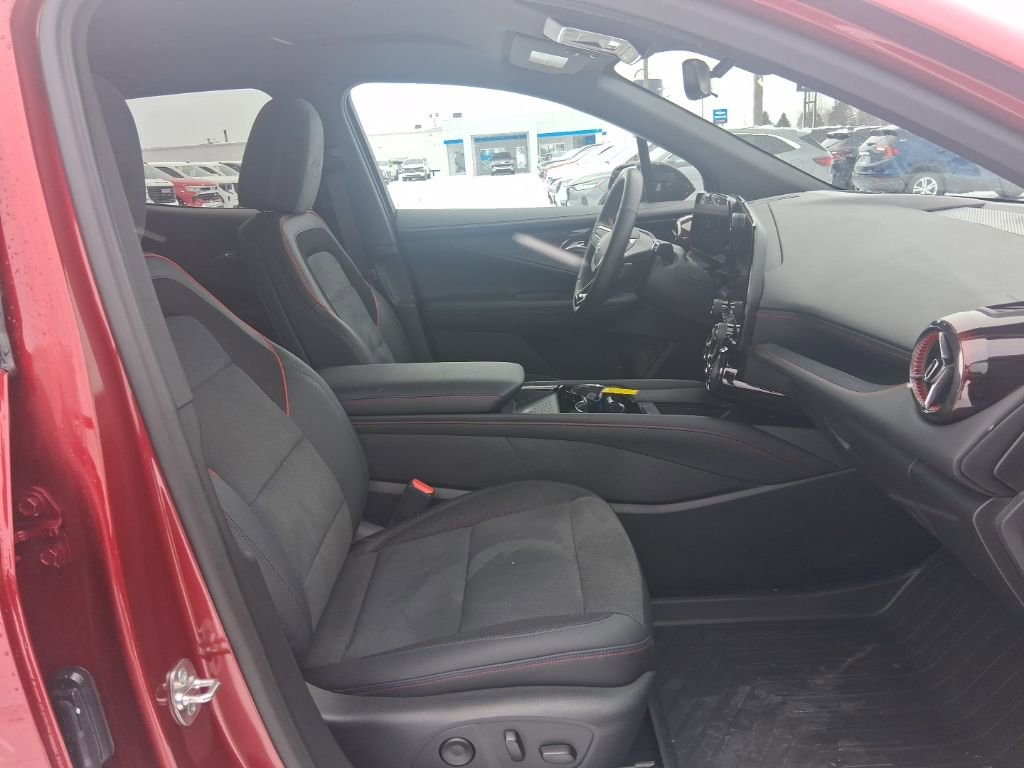 Used 2024 Chevrolet Blazer EV RS image 17