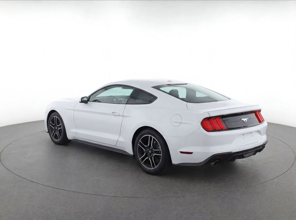 Used 2018 Ford Mustang Premium RWD image 3