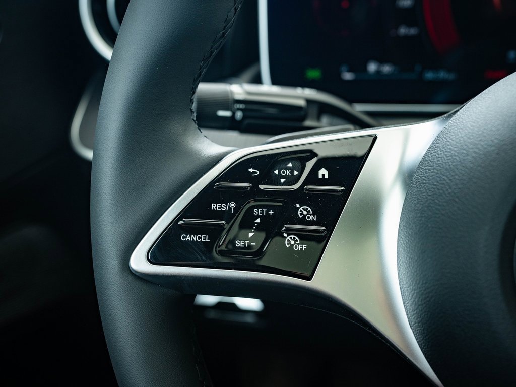 Certified 2025 Mercedes-Benz C 300 4MATIC Sedan image 24