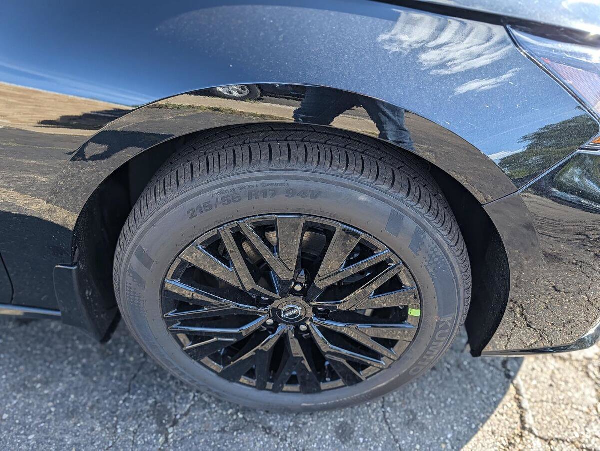 New 2026 Nissan Altima 2.5 SV AWD/4WD image 40