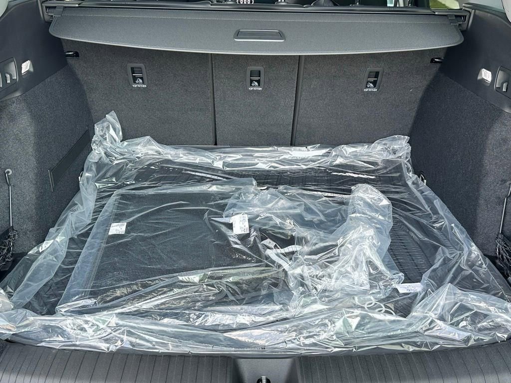 New 2025 Audi Q6 e-tron Premium Plus AWD/4WD image 10