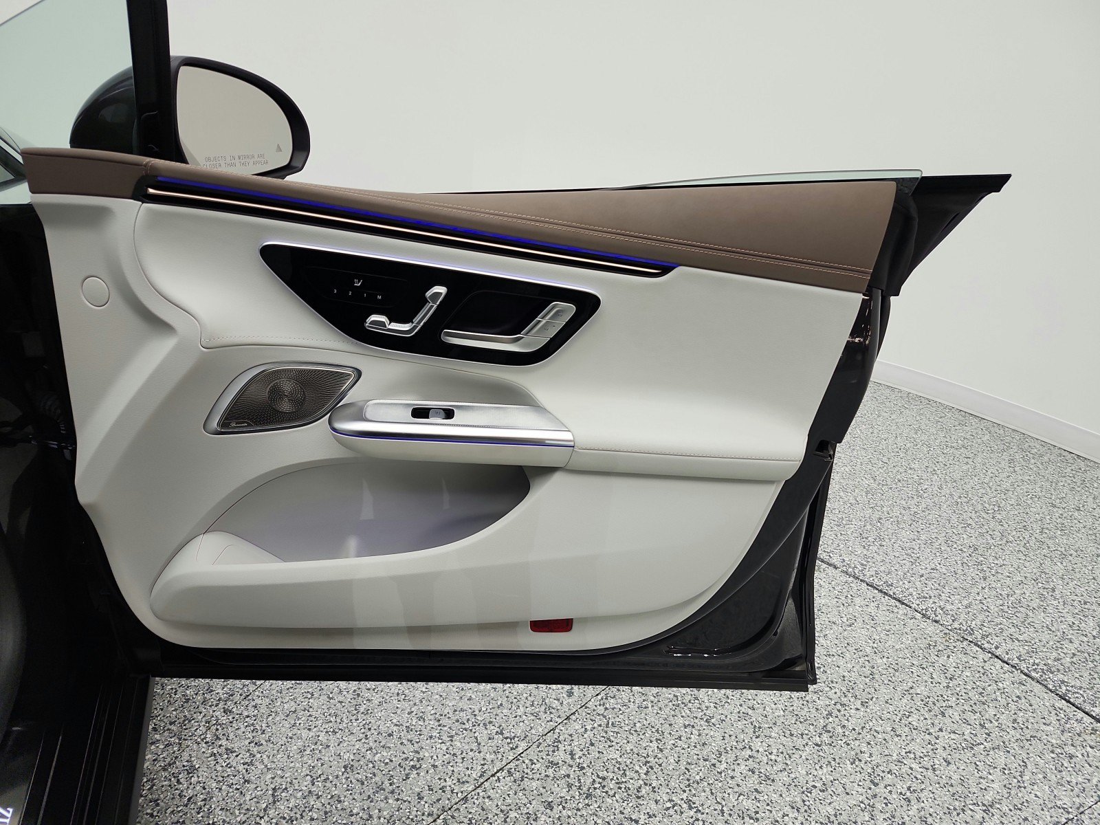 Certified 2023 Mercedes-Benz EQE 500 4MATIC Sedan image 20
