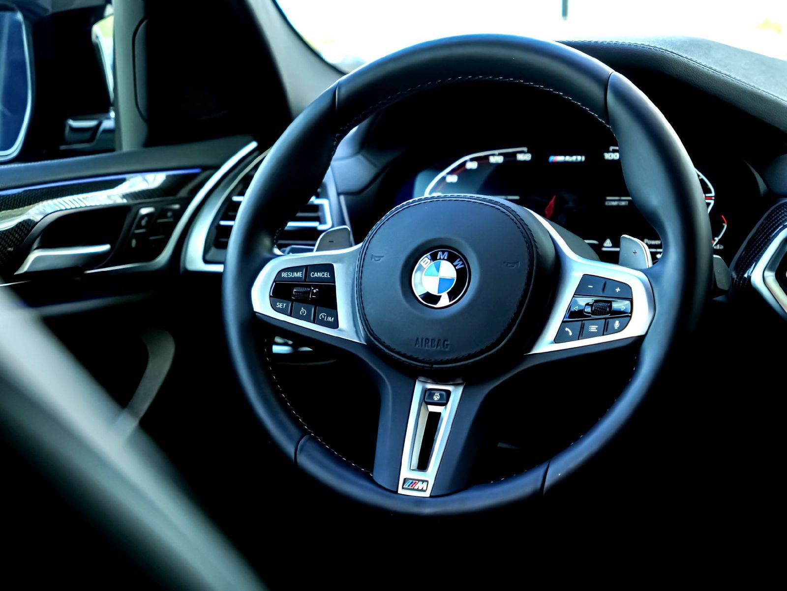 Used 2024 BMW X4 M40i w/ Premium Package AWD/4WD image 30