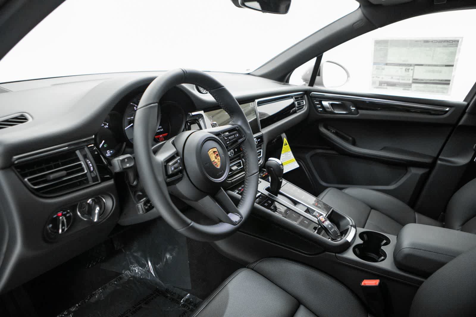 New 2026 Porsche Macan S AWD/4WD image 4
