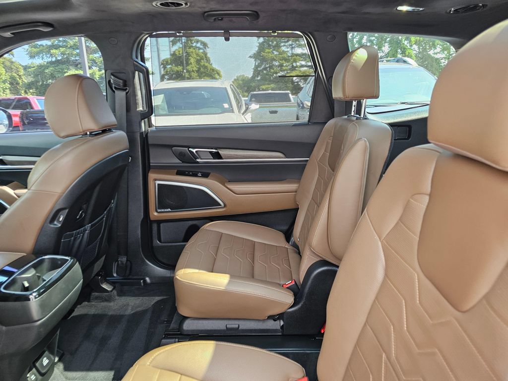 Used 2022 Kia Telluride SX w/ SX Prestige Package AWD/4WD image 20