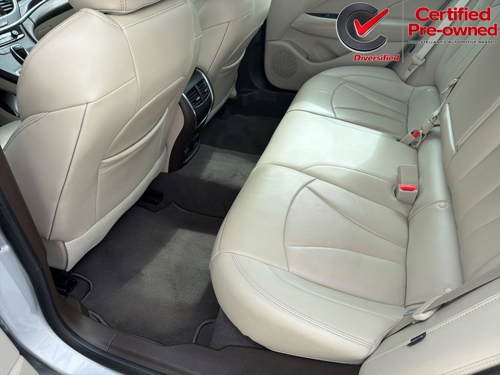 Used 2018 Buick LaCrosse Premium w/ Sights and Sounds Package AWD/4WD image 38