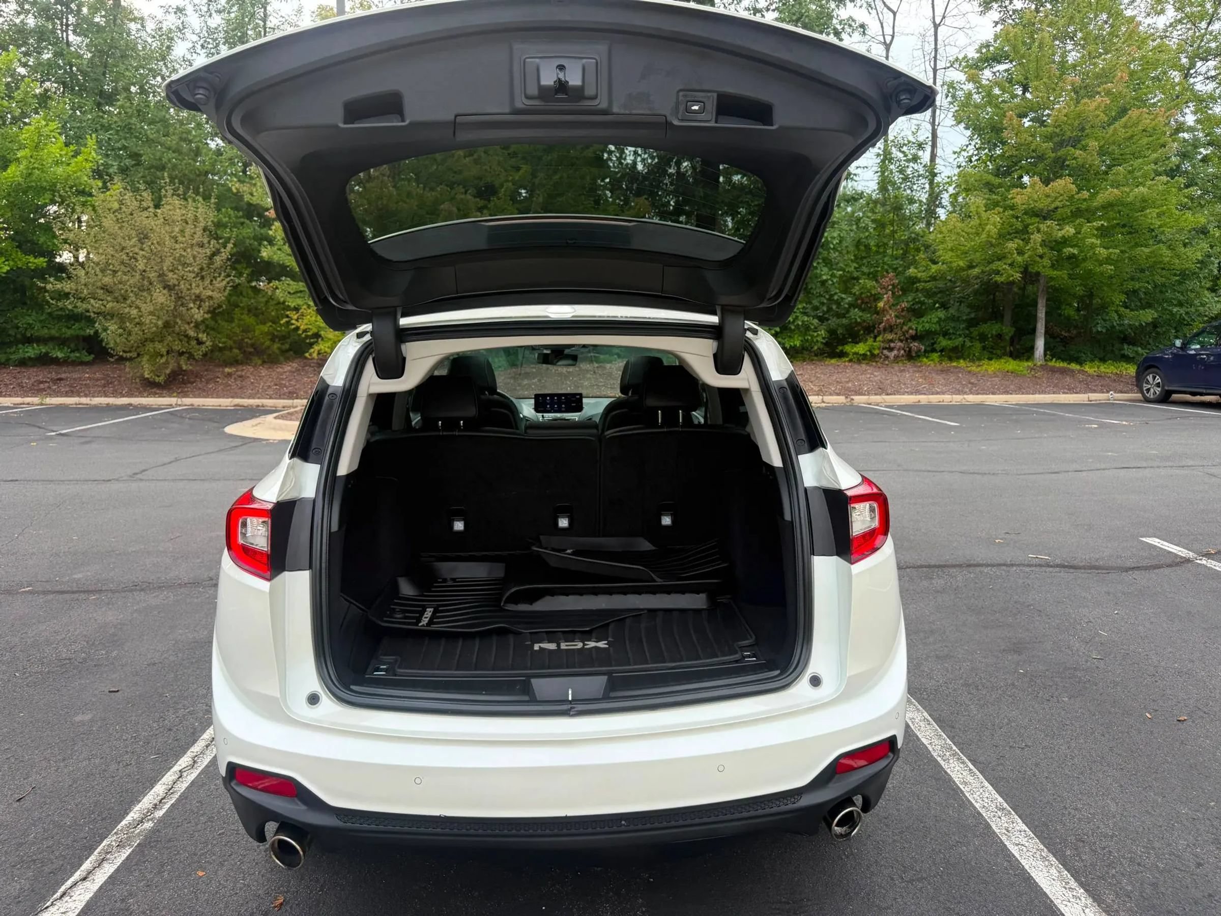 Used 2019 Acura RDX w/ Technology Package AWD/4WD image 43