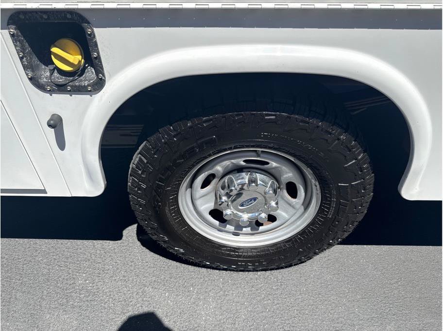 Used 2015 Ford F250 XL RWD image 16