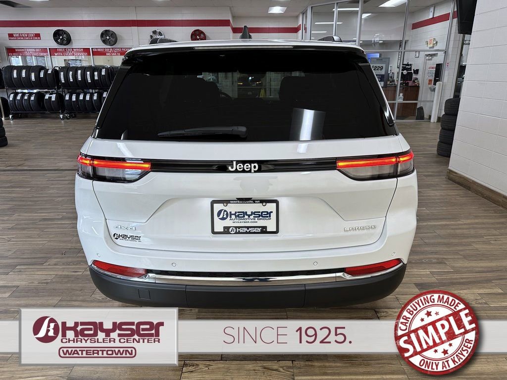 New 2026 Jeep Grand Cherokee Laredo X AWD/4WD image 4