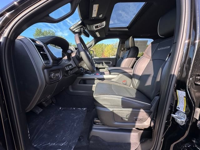 New 2027 RAM 2500 Laramie AWD/4WD image 22