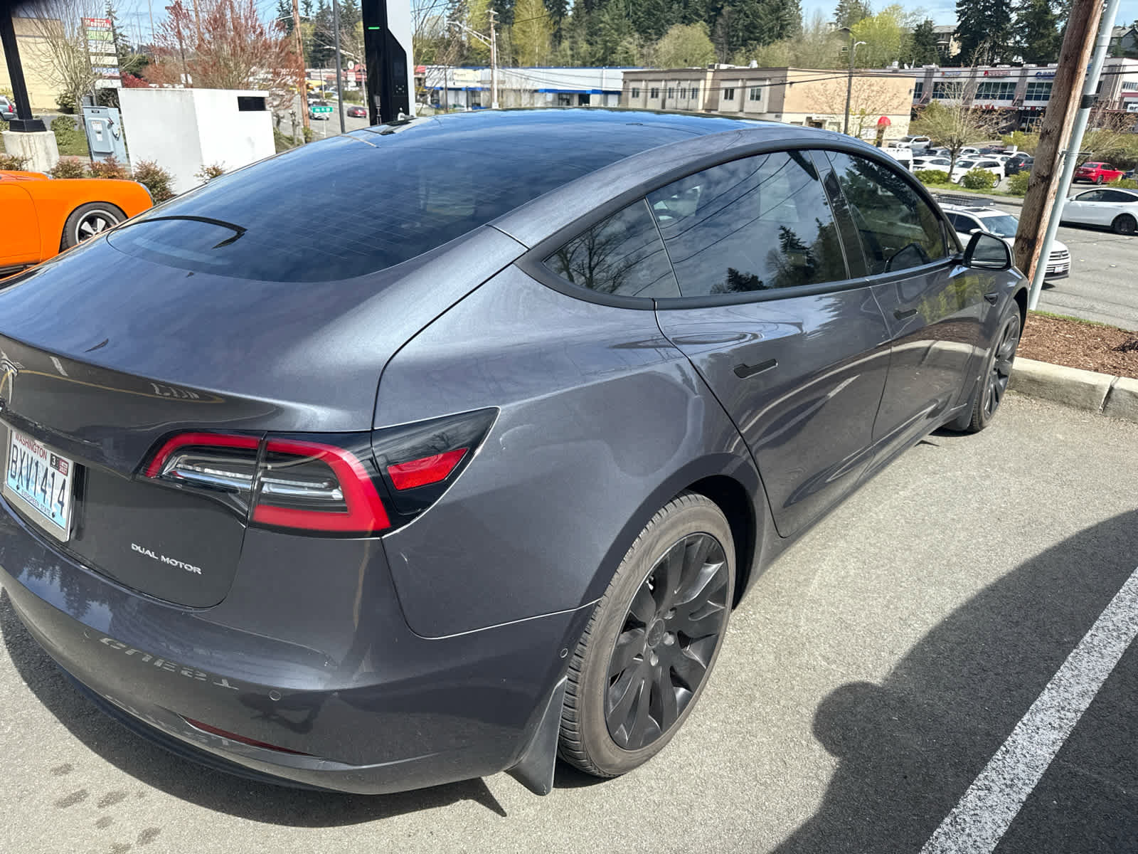 Used 2021 Tesla Model 3 Long Range AWD/4WD image 3