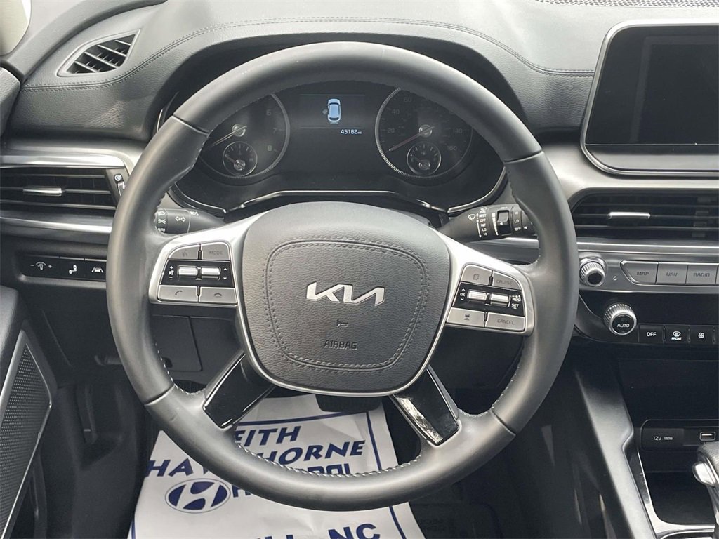 Used 2022 Kia Telluride LX image 14