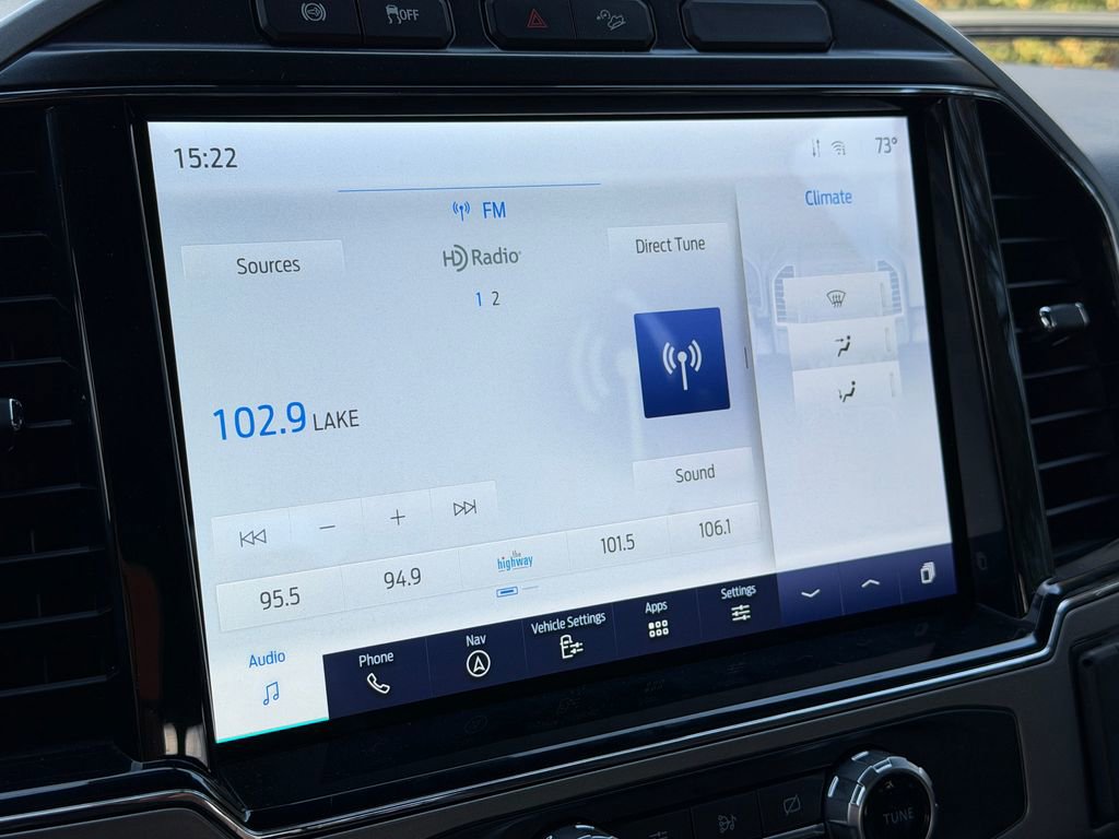 Used 2022 Ford F250 Lariat w/ Black Appearance Package image 25