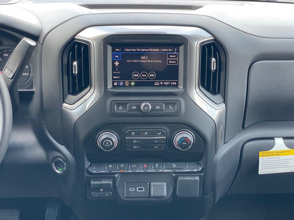 New 2026 Chevrolet Silverado 1500 Custom Trail Boss w/ LPO, Dark Essentials Package AWD/4WD image 15