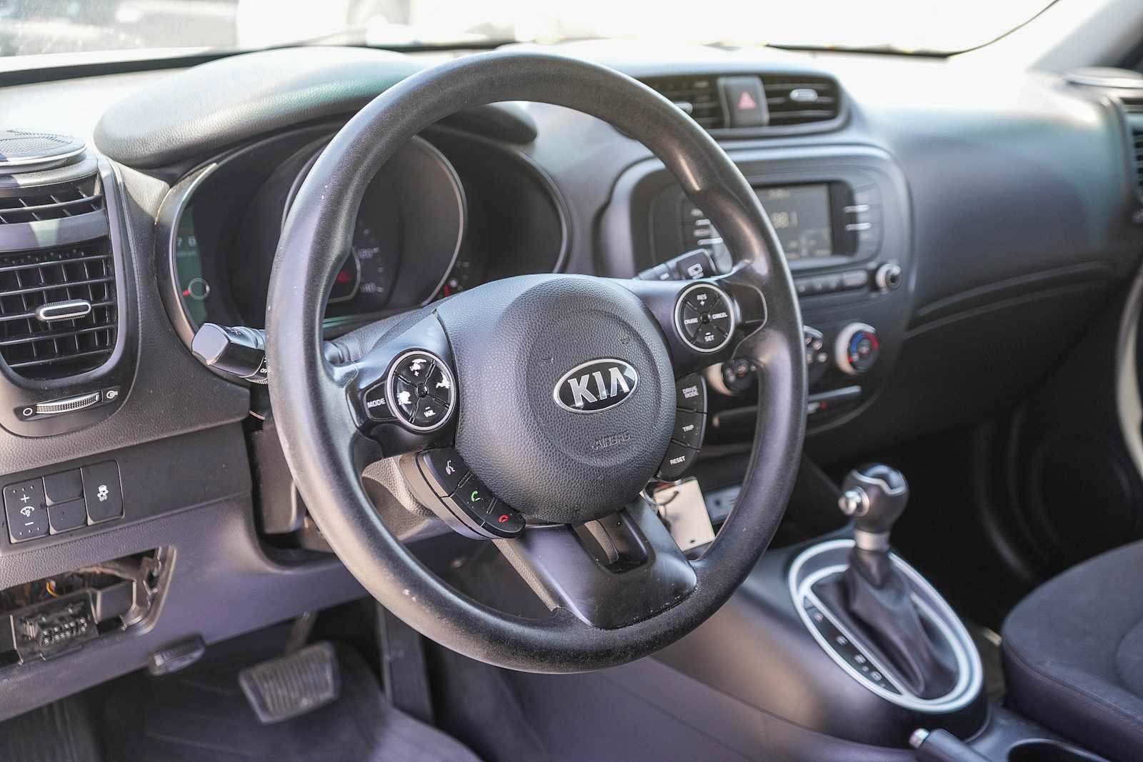 Used 2017 Kia Soul FWD image 15