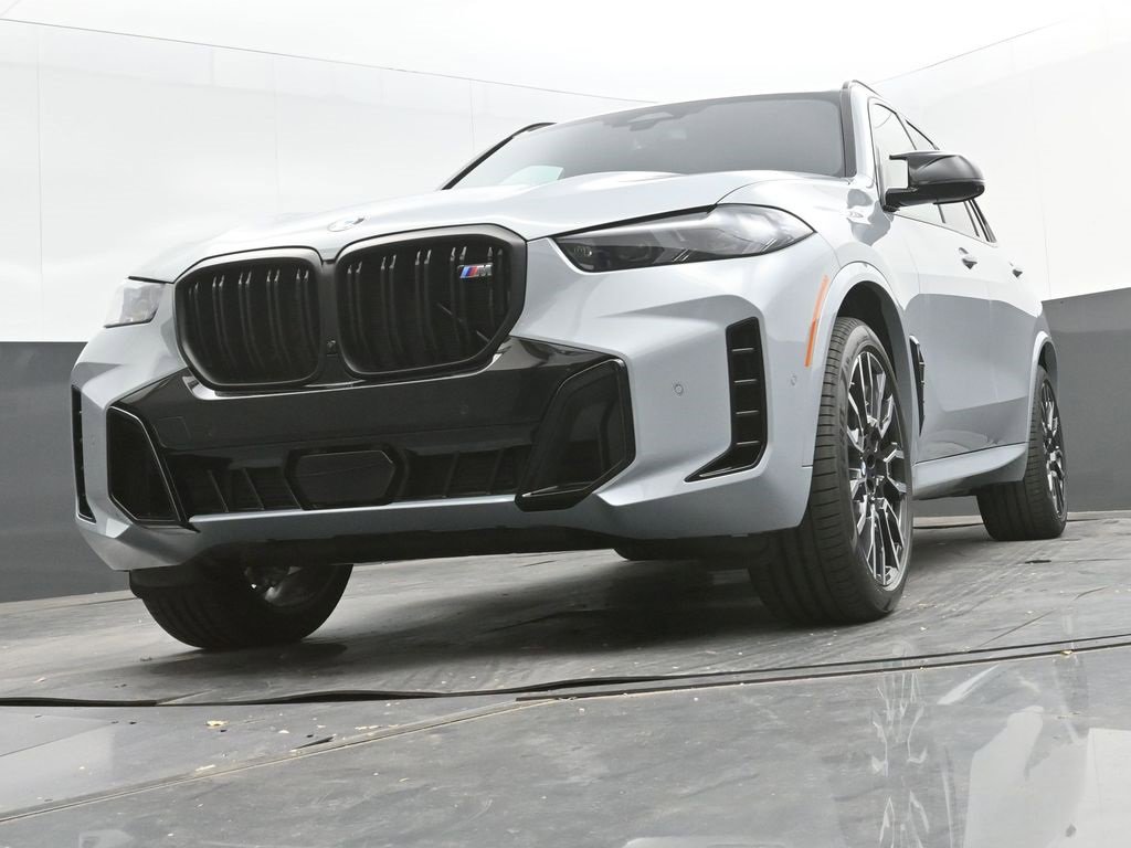 New 2026 BMW X5 M60i w/ Executive Package image 36