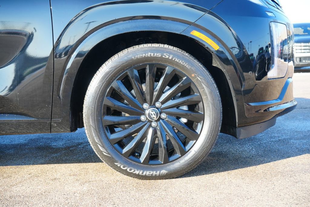 Used 2025 Hyundai Palisade Calligraphy image 8