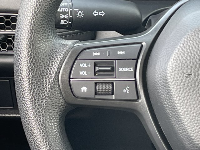 Certified 2025 Honda HR-V LX image 12