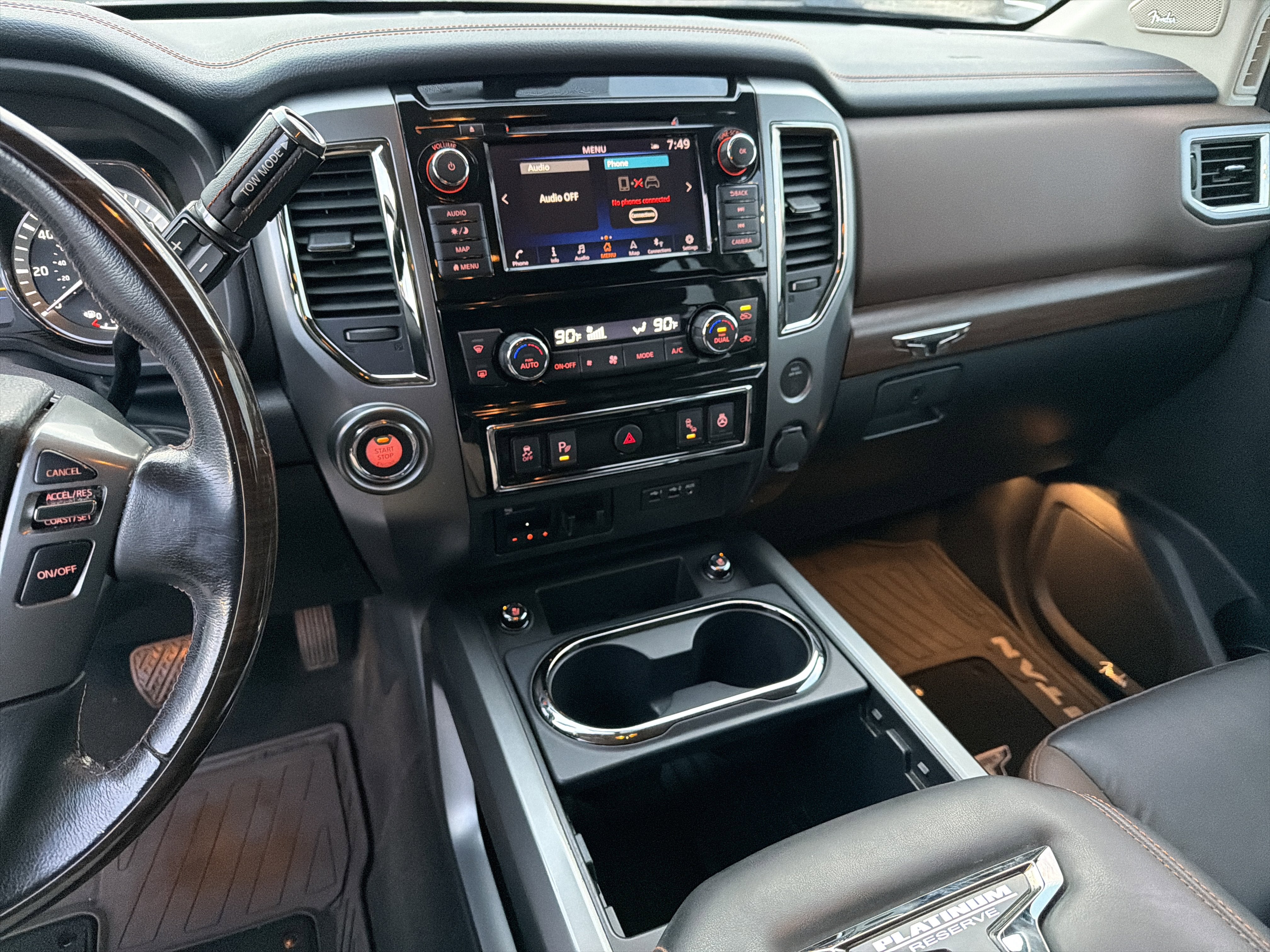 Used 2019 Nissan Titan Platinum Reserve w/ Platinum Utility Package image 30