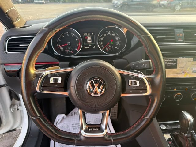 Used 2017 Volkswagen Jetta GLI FWD image 12