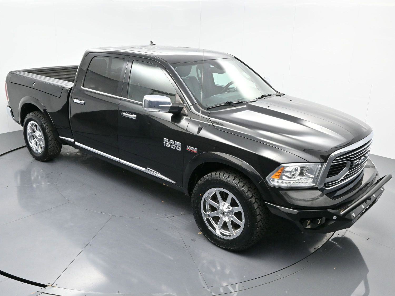 Used 2018 RAM 1500 Limited image 10