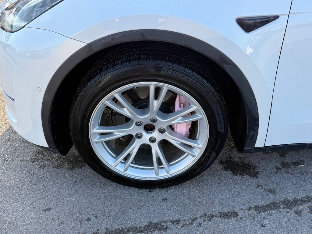 Used 2021 Tesla Model Y Long Range AWD/4WD image 22
