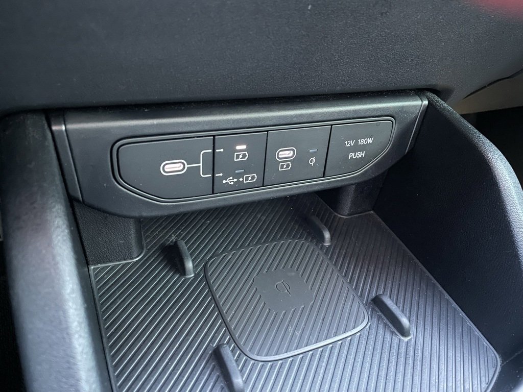 Used 2025 Kia K4 EX image 18