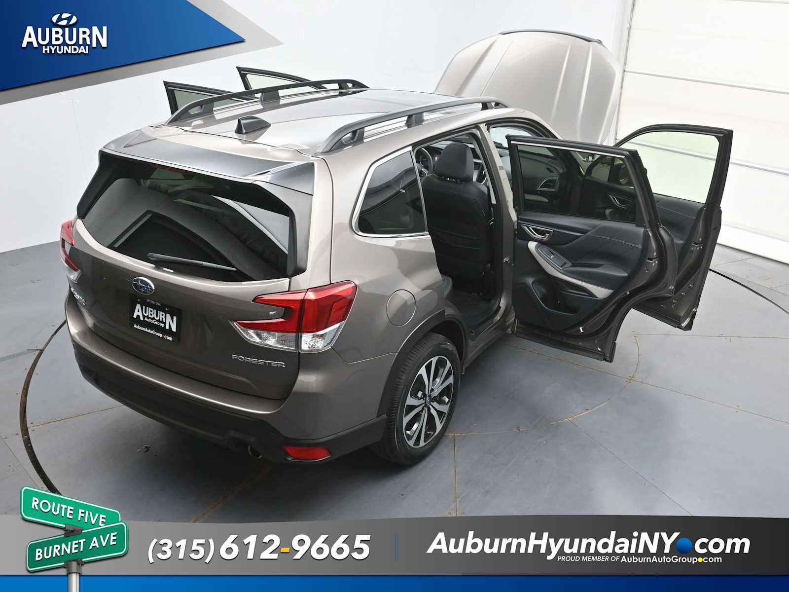 Used 2024 Subaru Forester Limited AWD/4WD image 37