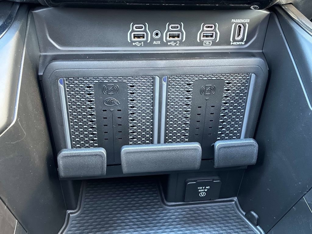 New 2026 RAM 1500 Laramie w/ Night Edition image 15