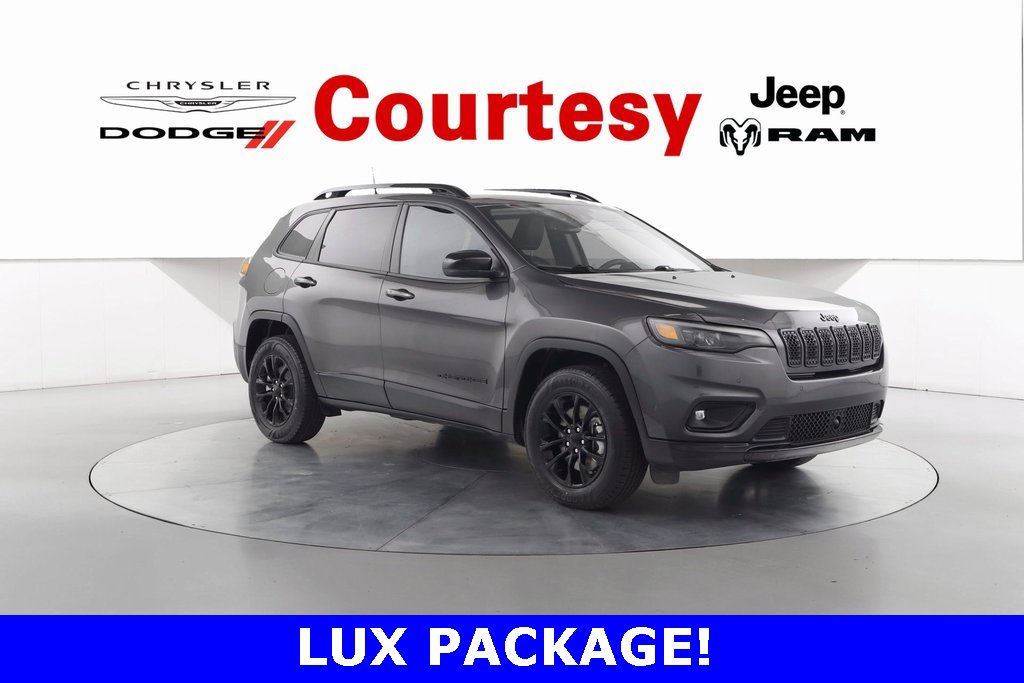 Certified 2023 Jeep Cherokee Altitude Lux