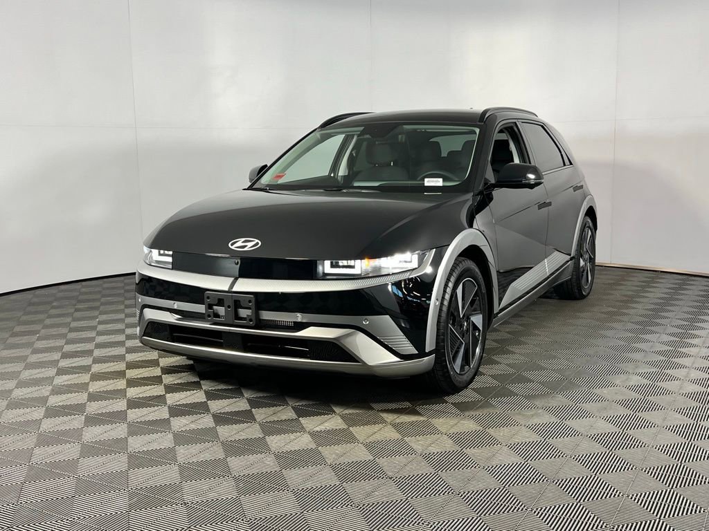 Used 2025 Hyundai Ioniq 5 Limited image 3