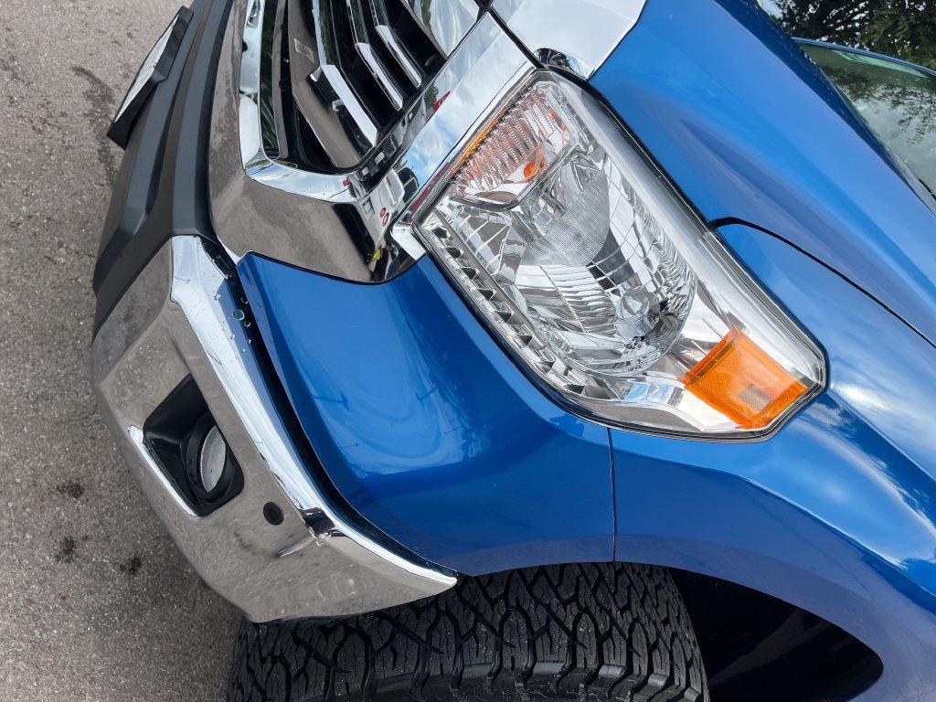 Used 2017 Toyota Tundra SR5 w/ TRD Off Road Package AWD/4WD image 37
