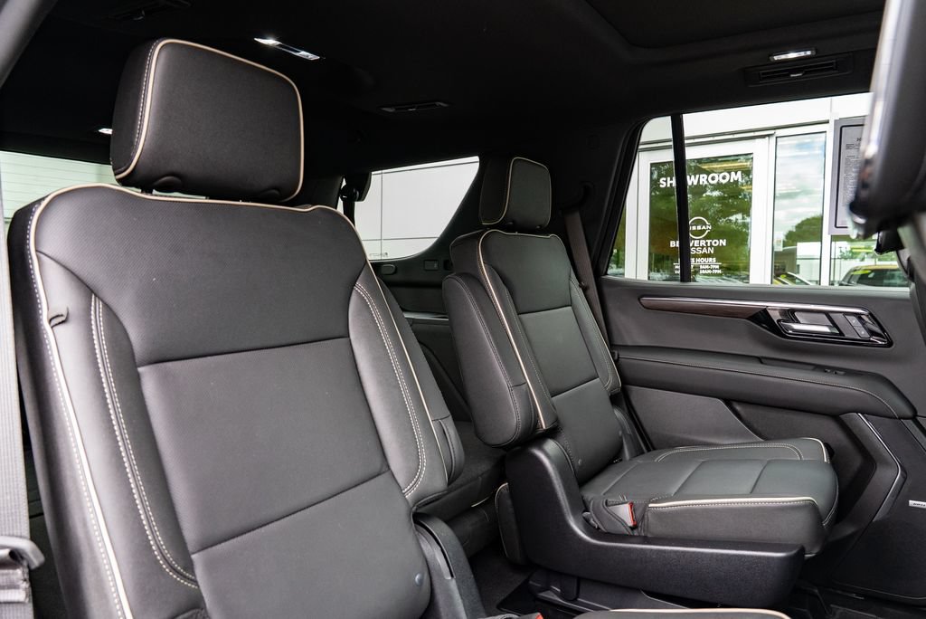 Used 2026 Chevrolet Tahoe Premier AWD/4WD image 27