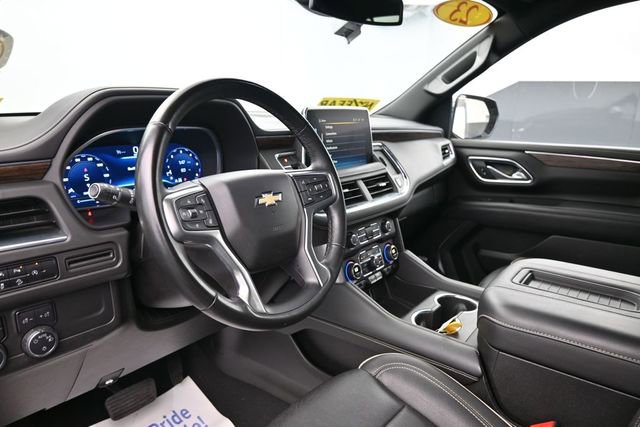 Used 2023 Chevrolet Suburban Premier AWD/4WD image 23
